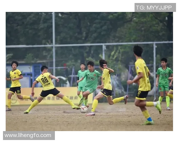 巴西顶级足球星荣耀再现引领绿茵激情重燃世界杯梦想